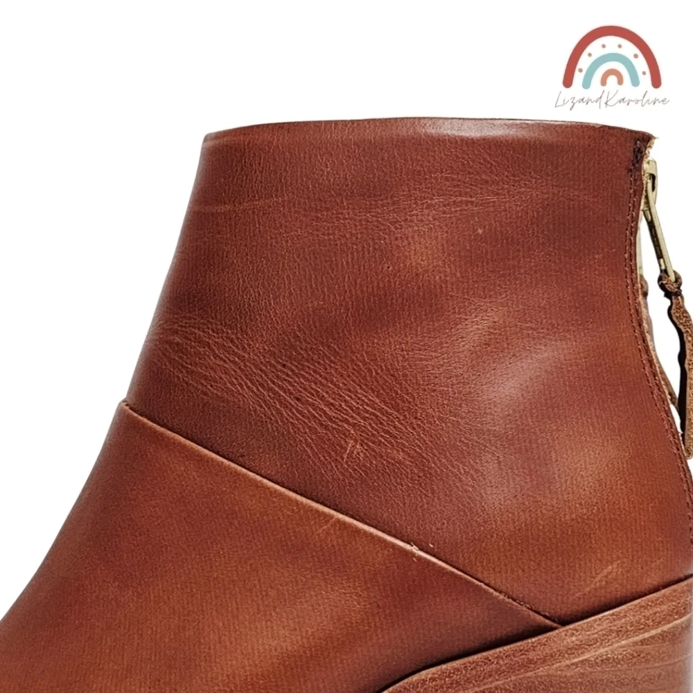 Nisolo dari heeled